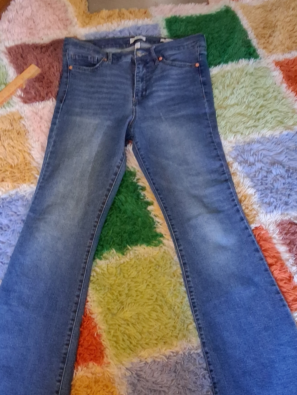 Classic Mid-Blue Women’s Flare